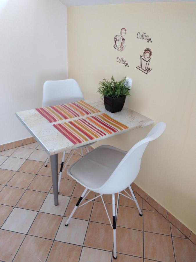 Heviz Erika Apartman Экстерьер фото