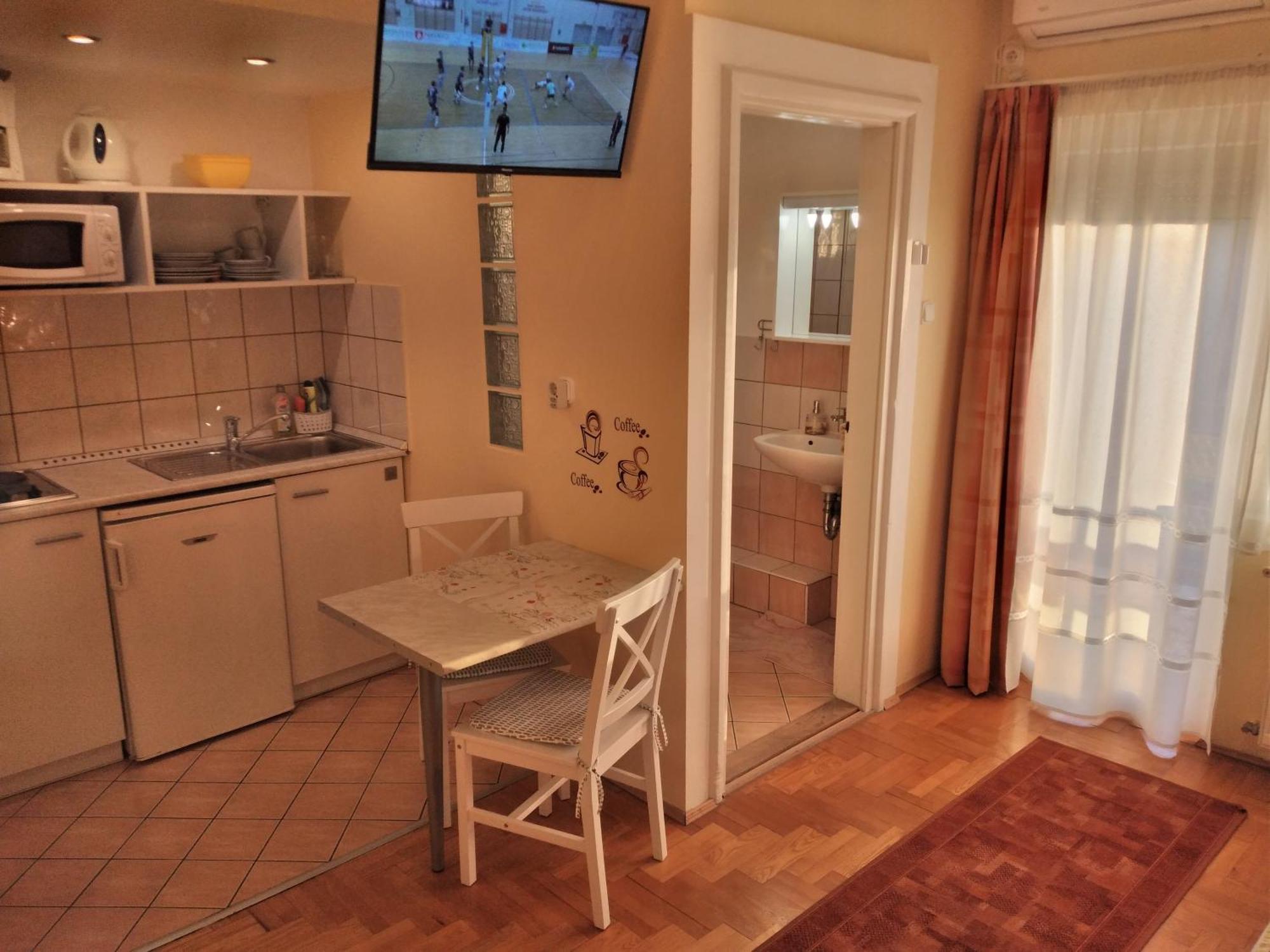 Heviz Erika Apartman Экстерьер фото
