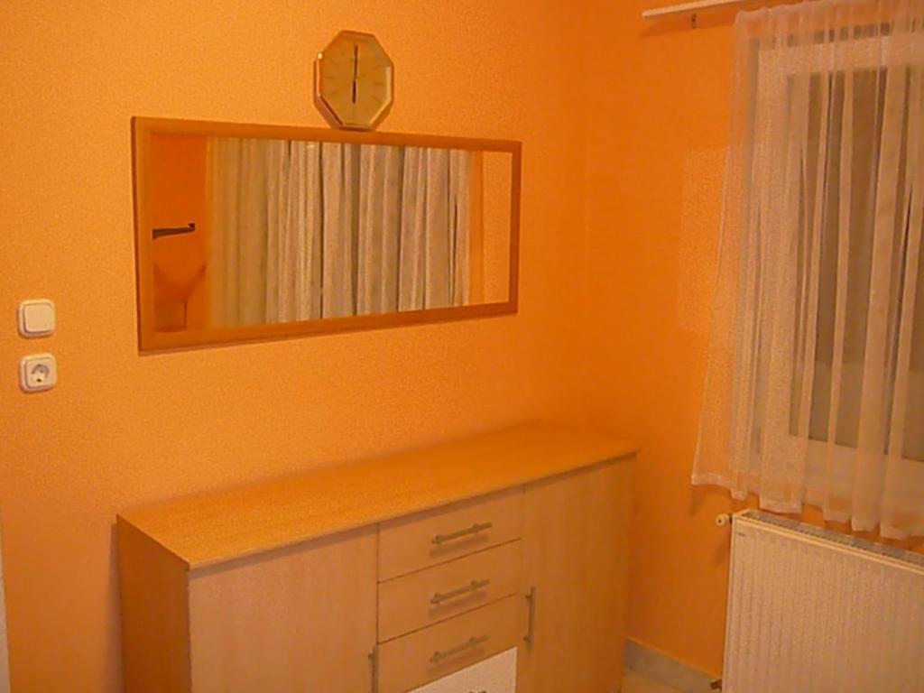 Heviz Erika Apartman Номер фото